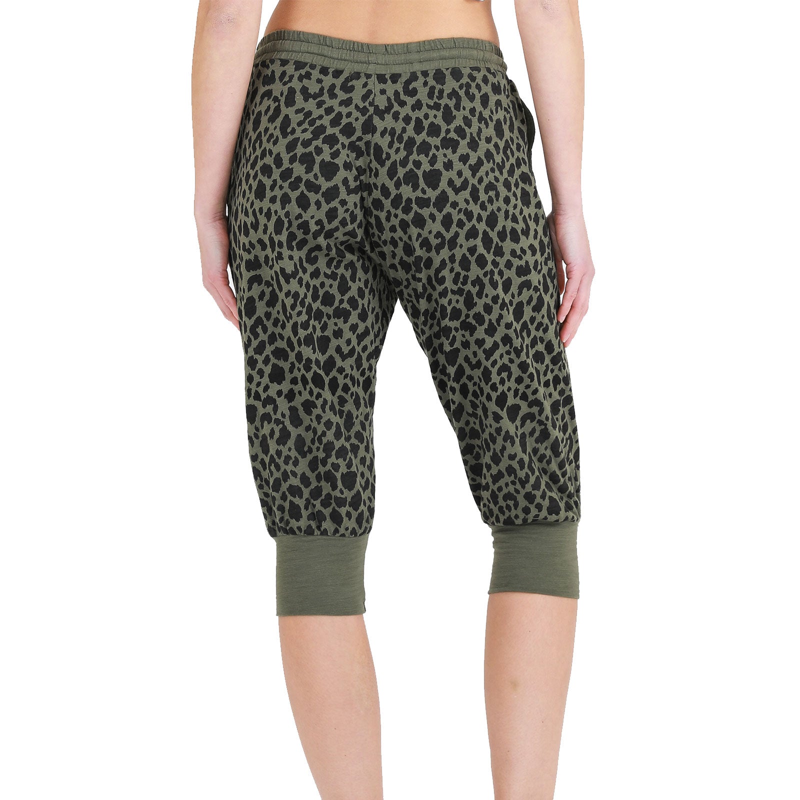 Leopard Cropped Pants